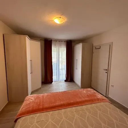 Apartment Salov Trogir Exterior photo